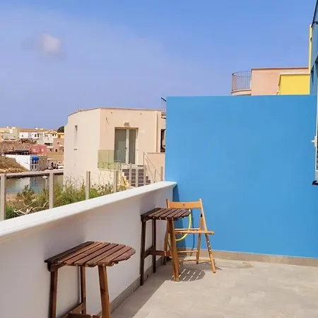 Il Maestro Di Nodi - Casa Vista Mare 펜션 람페두사