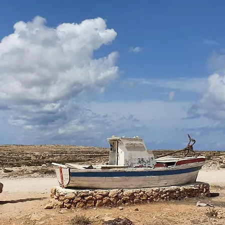 Il Maestro Di Nodi - Casa Vista Mare Lampedusa